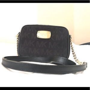 🔥Michael Kors Mini Crossbody bag 🔥